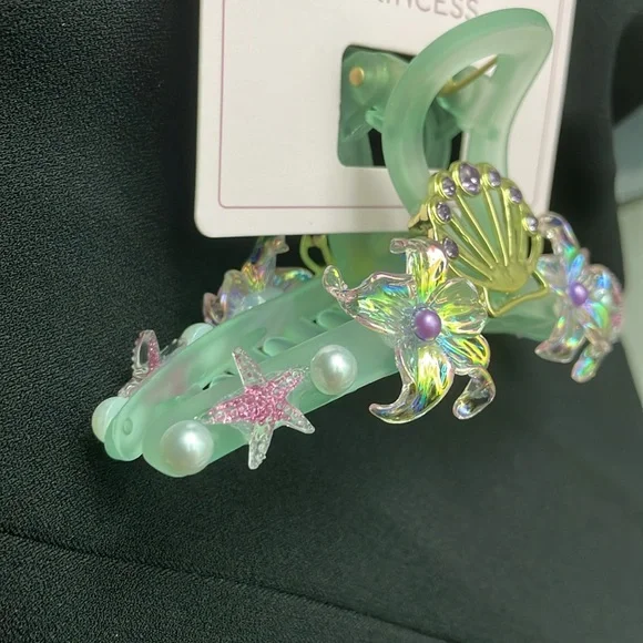24HR DROP ⬇️ Disney Princess Ariel Hair clip - Picture 4 of 5